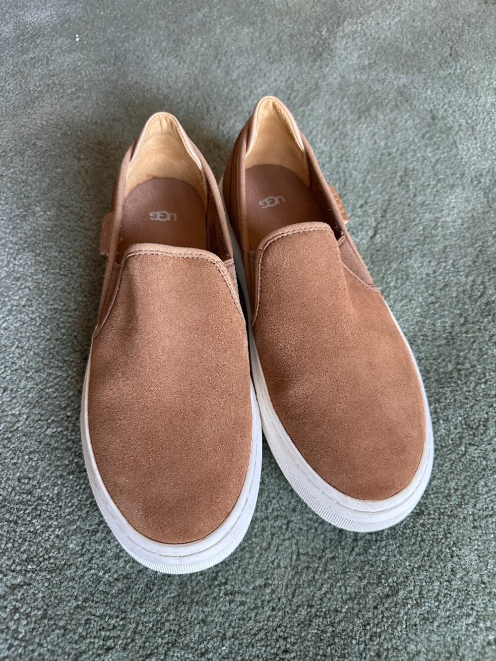 Alameda Slip On Uggs